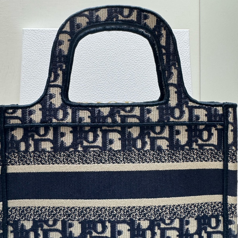 Dior Book Tote Mini托特包-2