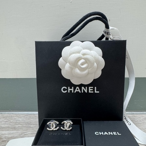 Chanel耳環