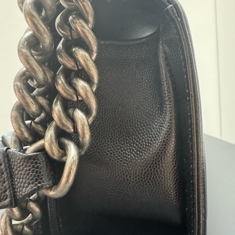Chanel Boy 銀扣 20cm-4
