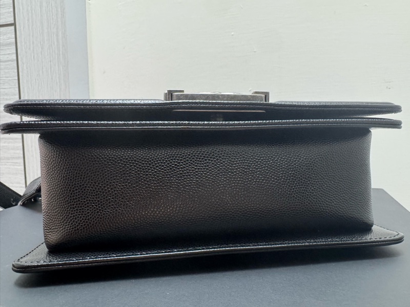 Chanel Boy 銀扣 20cm-5
