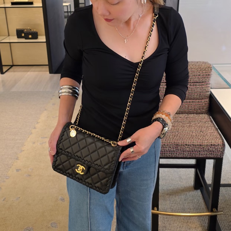 CHANEL香奈兒黑色金釦金幣鏈條豆腐包方胖子芯片款💍-18