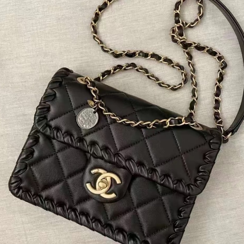 CHANEL香奈兒黑色金釦金幣鏈條豆腐包方胖子芯片款💍-22