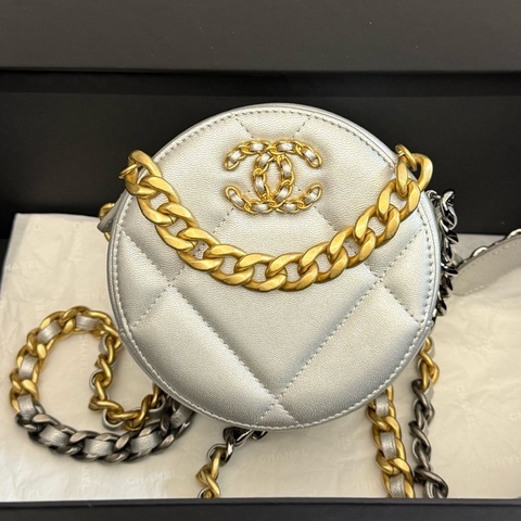 chanel香奈兒 銀色19bag圓餅包手提斜挎包 30開