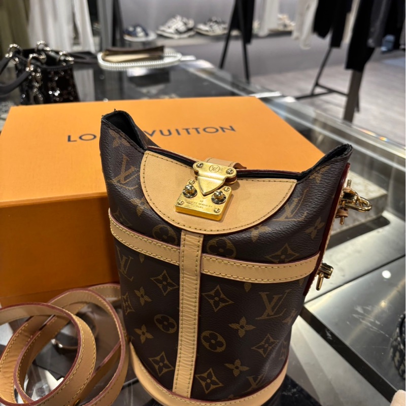 超便宜🌟Louis Vuitton LV Duffle 薯條包|Classic Trend CT精品|台北東區實體-1