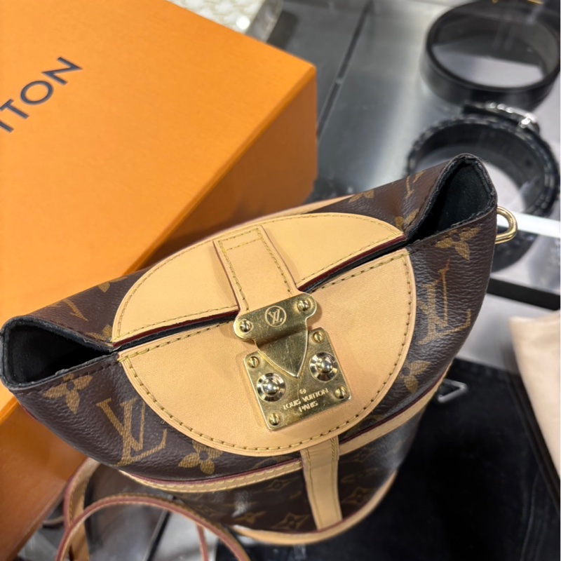 超便宜🌟Louis Vuitton LV Duffle 薯條包|Classic Trend CT精品|台北東區實體-4