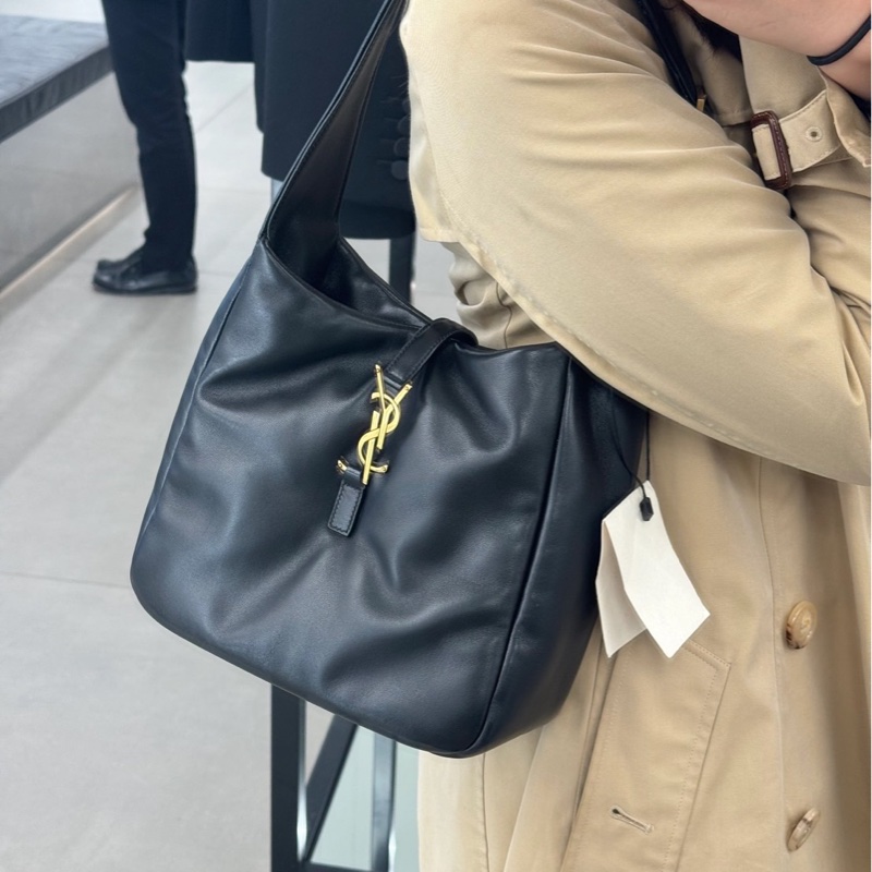 Saint Laurent YSL 5À7 小羊皮 黑金-4