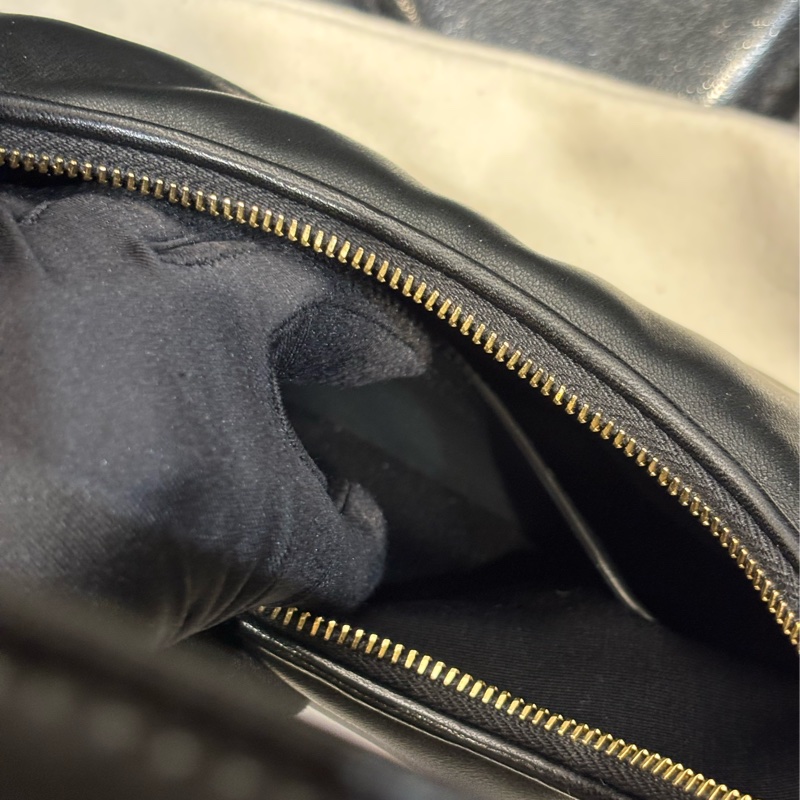 Saint Laurent YSL 小羊皮 Mini Hobo 黑金-11