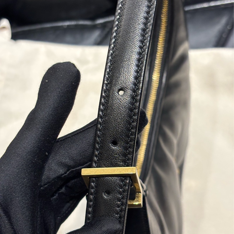 Saint Laurent YSL 小羊皮 Mini Hobo 黑金-16