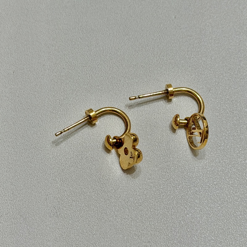 914intheair精品代購『裸件閒置』Lv Louis Vuitton Blooming 垂墜耳環 老花logo 不對稱耳環-17