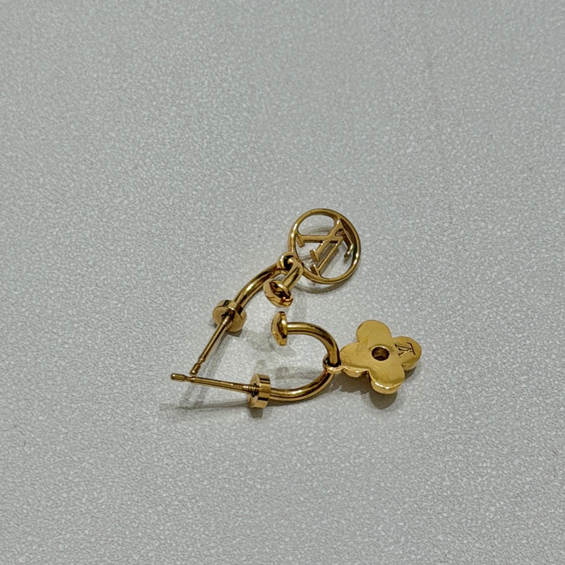 914intheair精品代購『裸件閒置』Lv Louis Vuitton Blooming 垂墜耳環 老花logo 不對稱耳環-18