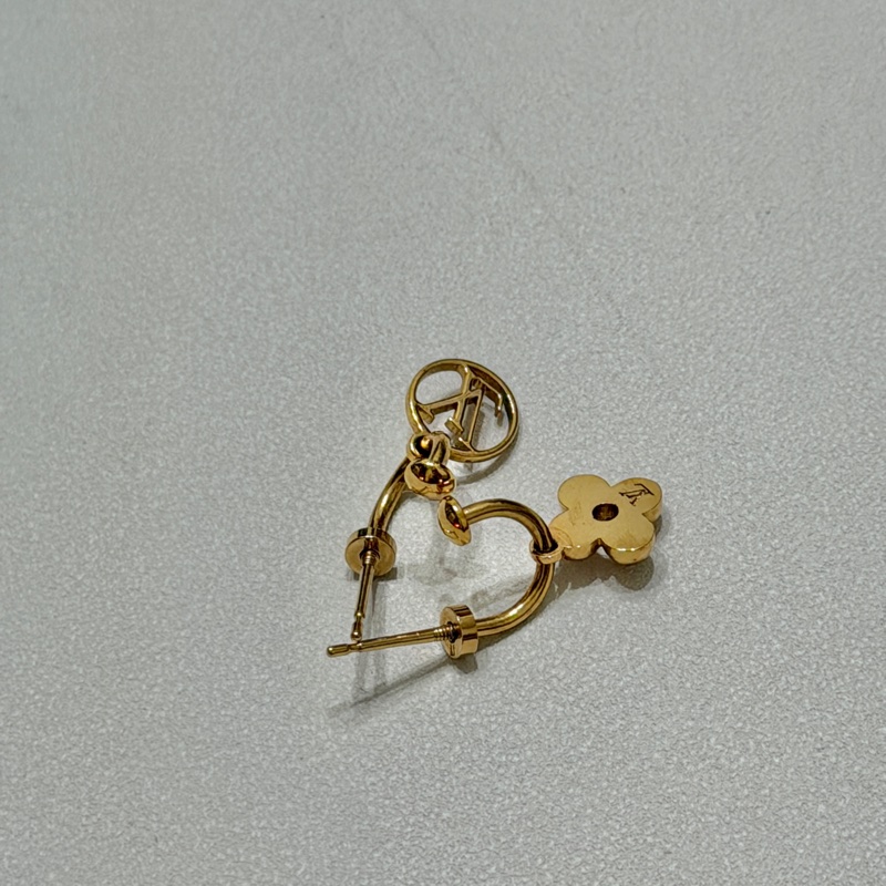 914intheair精品代購『裸件閒置』Lv Louis Vuitton Blooming 垂墜耳環 老花logo 不對稱耳環-19