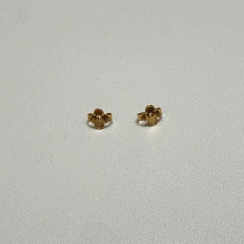 914intheair精品代購『裸件閒置』Lv Louis Vuitton Blooming 垂墜耳環 老花logo 不對稱耳環-21