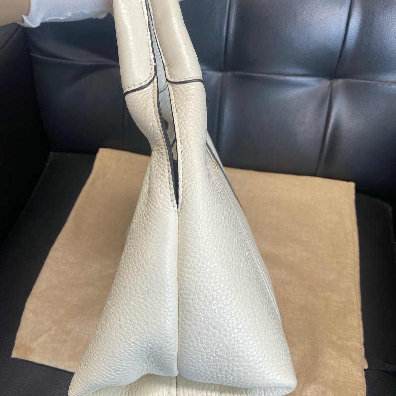 ️Gucci Softbit系列Horsebit白色手提包 28*16*21 98新配件塵袋-2
