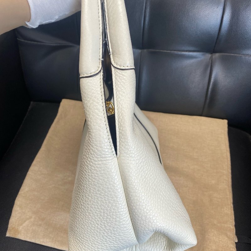 ️Gucci Softbit系列Horsebit白色手提包 28*16*21 98新配件塵袋-3