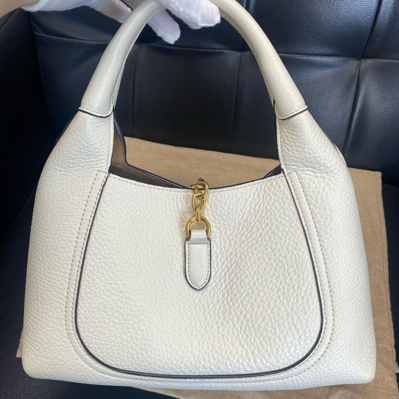 ️Gucci Softbit系列Horsebit白色手提包 28*16*21 98新配件塵袋-6