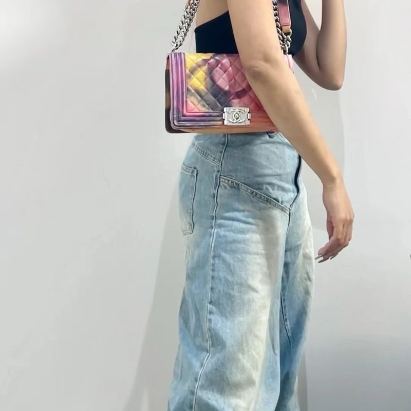 Chanel 彩虹塗鴉Leboy中號 羊皮銀扣 25*15*7 98新配件盒子 塵袋 保卡-0