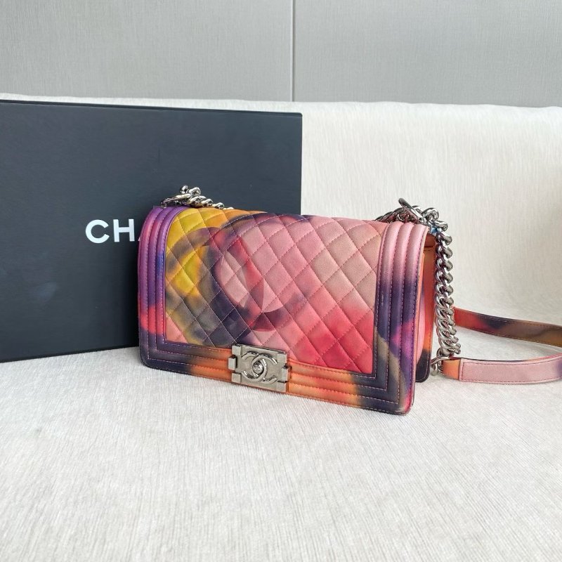 Chanel 彩虹塗鴉Leboy中號 羊皮銀扣 25*15*7 98新配件盒子 塵袋 保卡-4