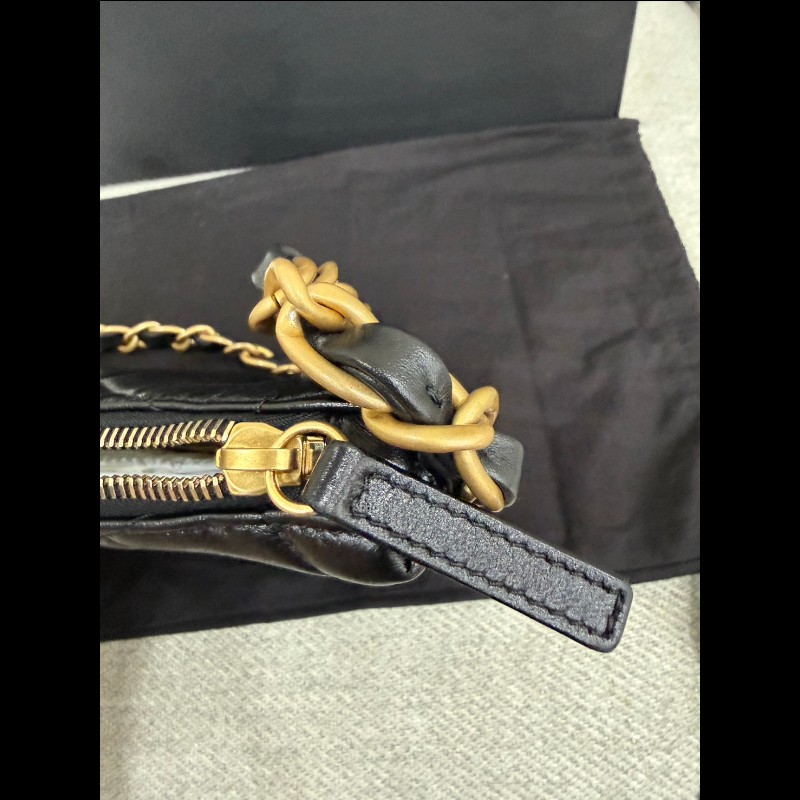 香奈兒23K Hobo黑金鏈包-24