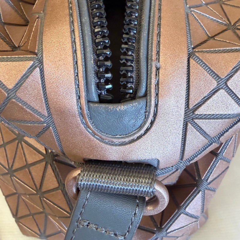 Bao Bao Issey Miyake 馬鞍包 灰粉色-14