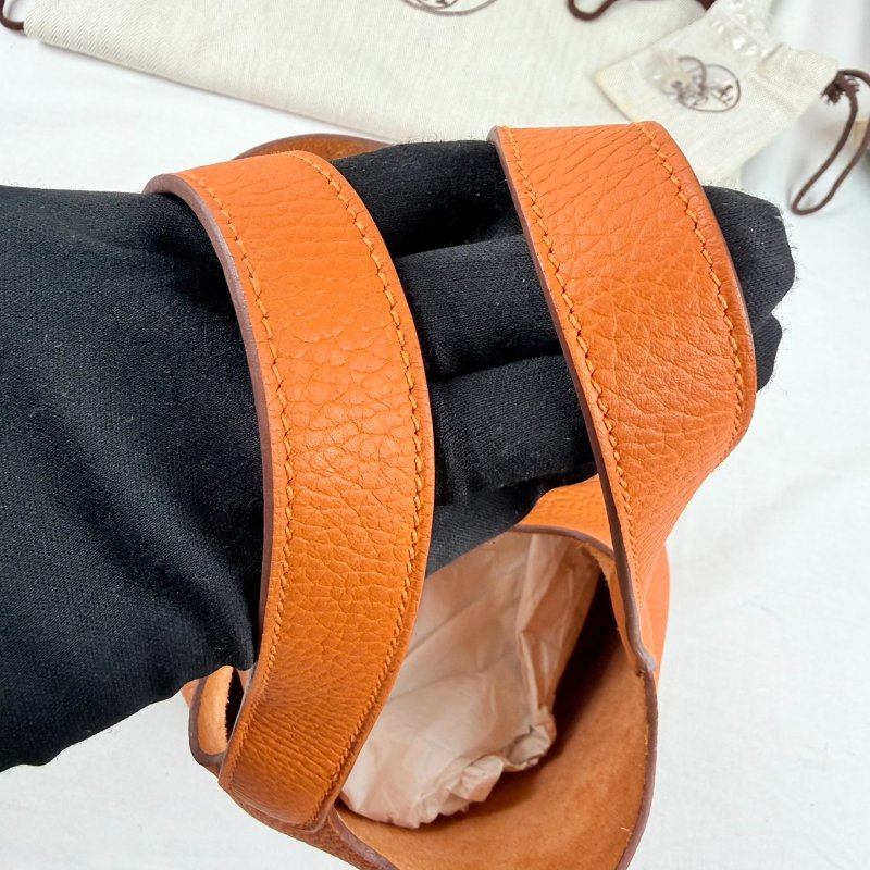 狀態良好 HERMES 愛馬仕 Picotin Lock 18 銀釦 菜籃子 手提包 框Q-7