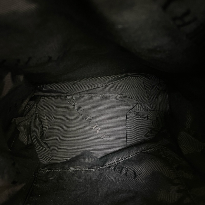 Burberry 尼龍拼皮後背包 雙肩包-8