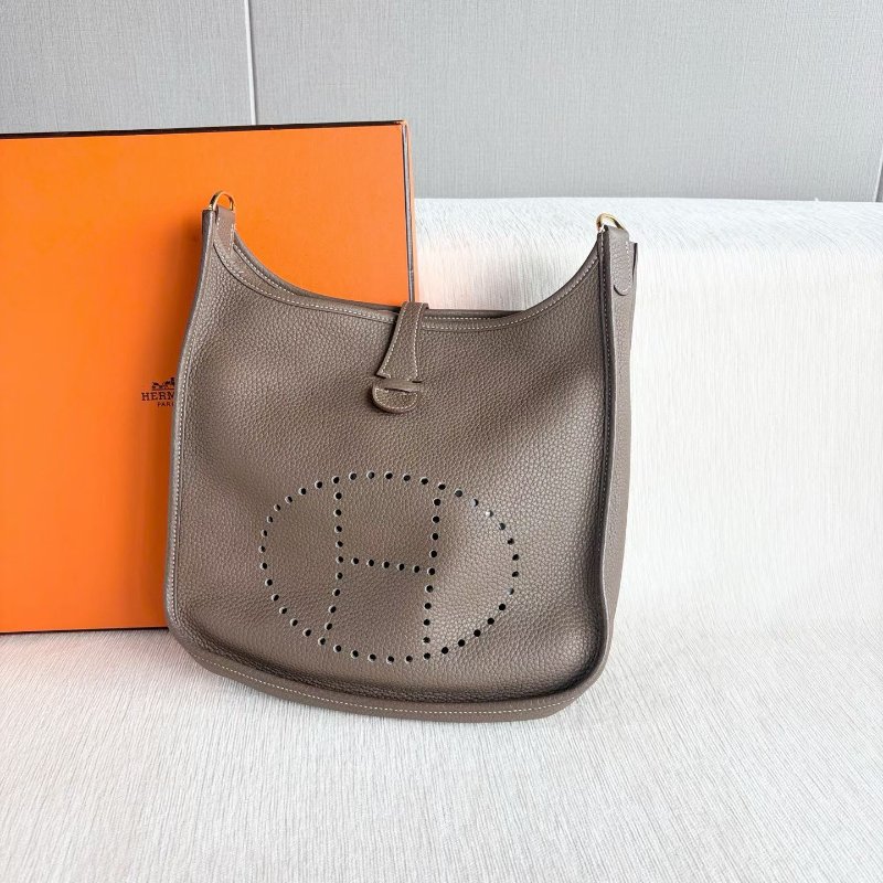 Hermes evelyne29 大象灰 金扣 TC皮 29*29*8 99新配件肩帶 購證 說明書-6
