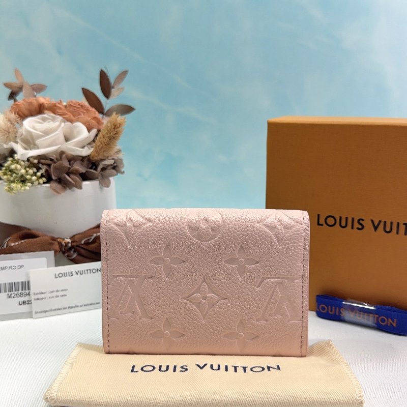 LV Rosalie時尚粉彩壓花零錢包-1