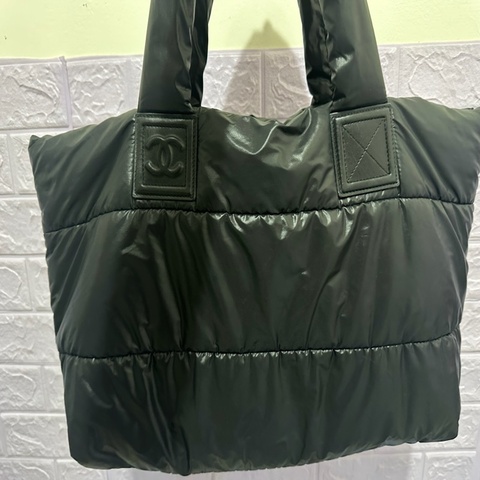 CHANEL 羽絨空氣包