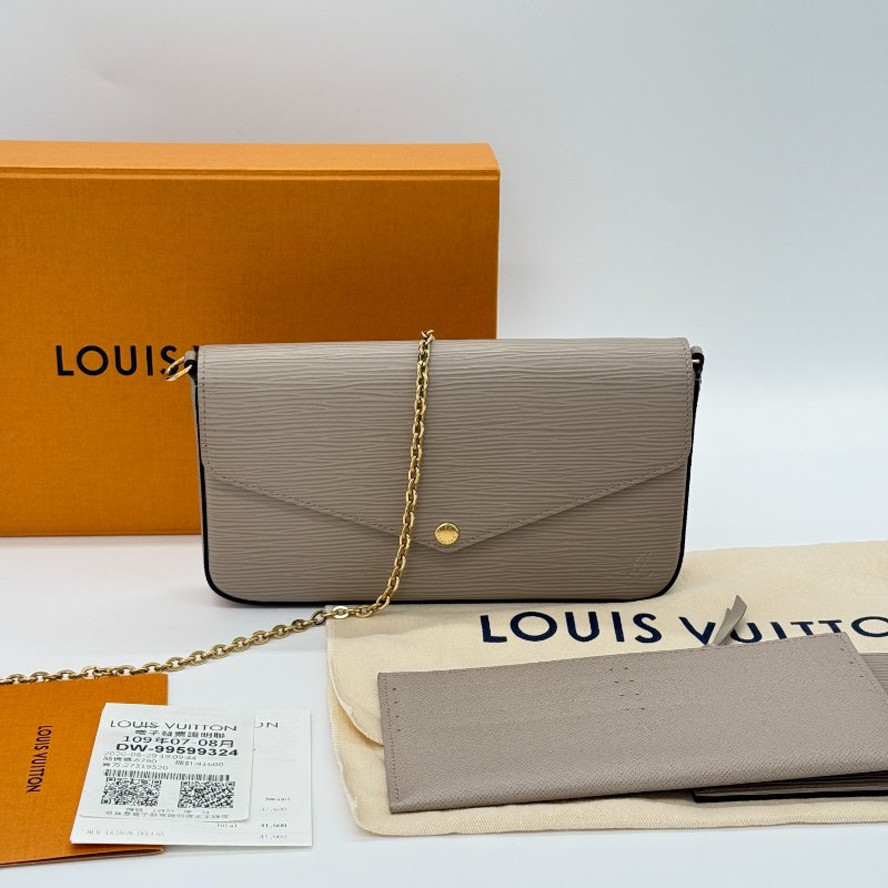 【 小編精選🌟】LOUIS VUITTON 路易威登 Félicie Pochette 三合一 Epi 牛皮 水波紋牛皮 鏈條包 手拿包 (長多位卡包*1 長零錢包*1)-1