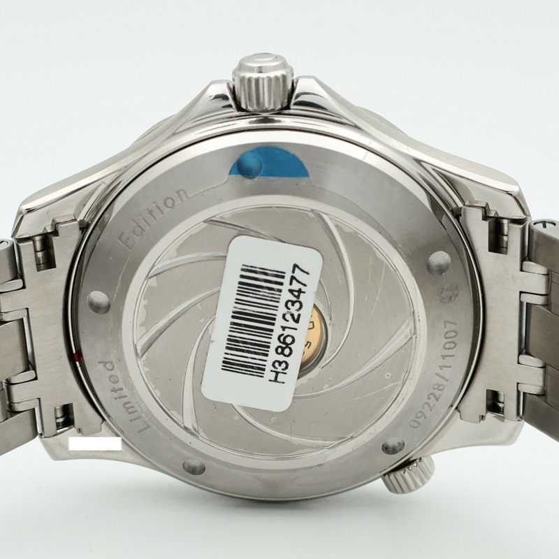 OMEGA Seamaster James Bond 212.30.41.20.01.005-6