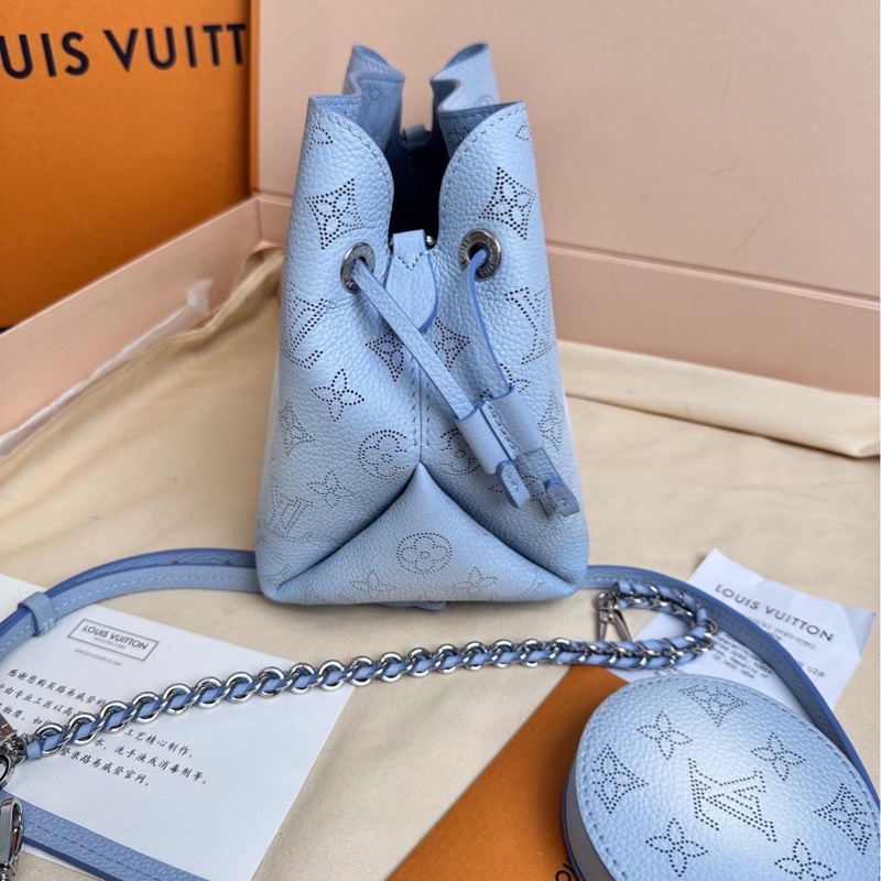 閒置新✨LV/路易威登 月光女神漸變淺藍 抽繩單肩包斜挎包  銀扣 26年票~ ✅正品-4