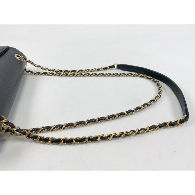 ST02 Chanel 船長金鍊條旋鎖魚子醬皮單肩包-19