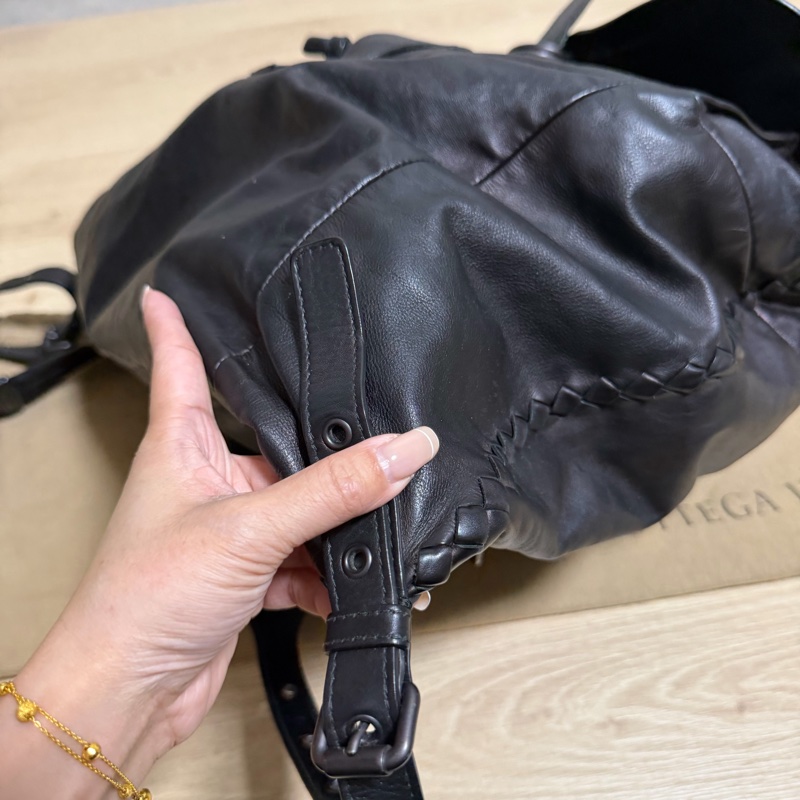 BOTTEGA VENETA BV  黑 全皮 後背包 肩背包 雙肩背-8