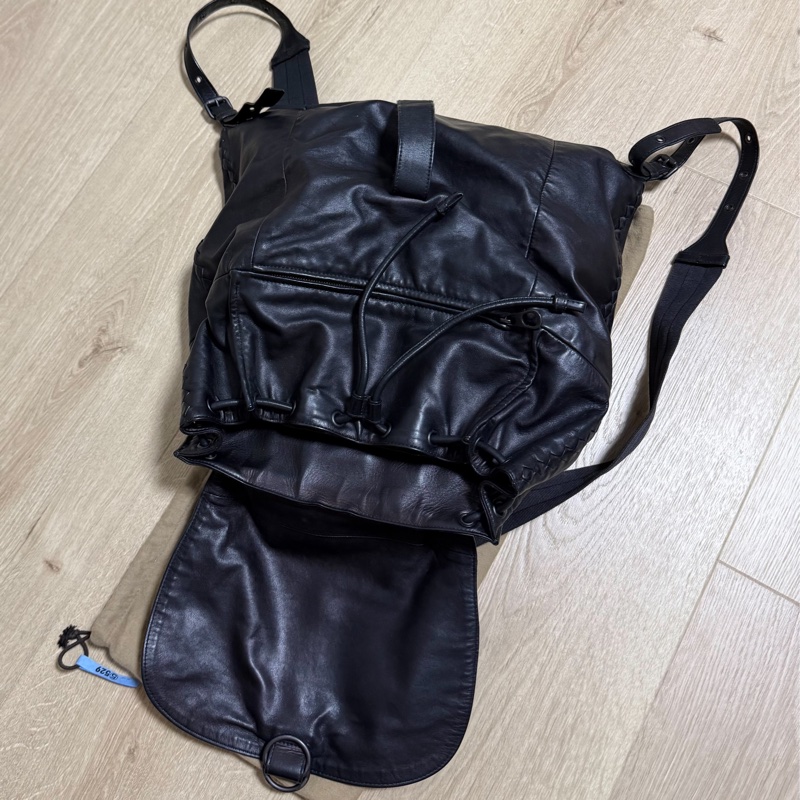BOTTEGA VENETA BV  黑 全皮 後背包 肩背包 雙肩背-11