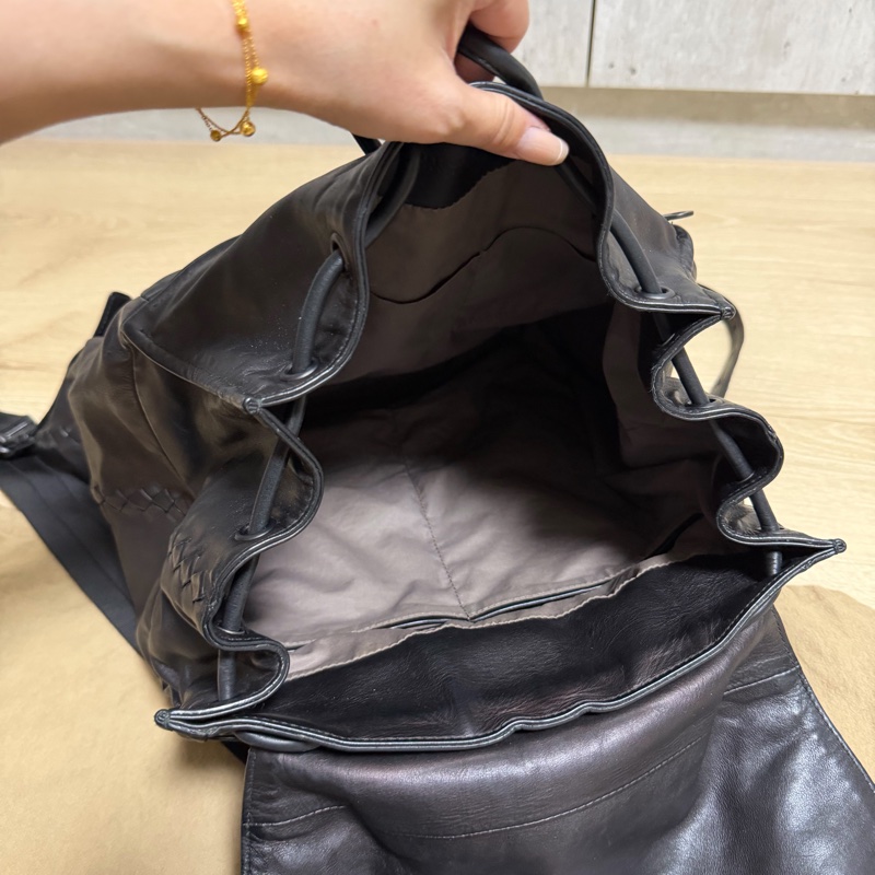 BOTTEGA VENETA BV  黑 全皮 後背包 肩背包 雙肩背-15