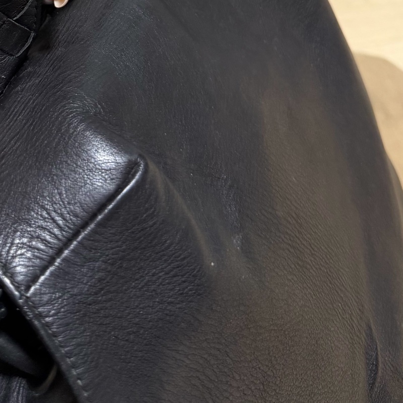 BOTTEGA VENETA BV  黑 全皮 後背包 肩背包 雙肩背-19