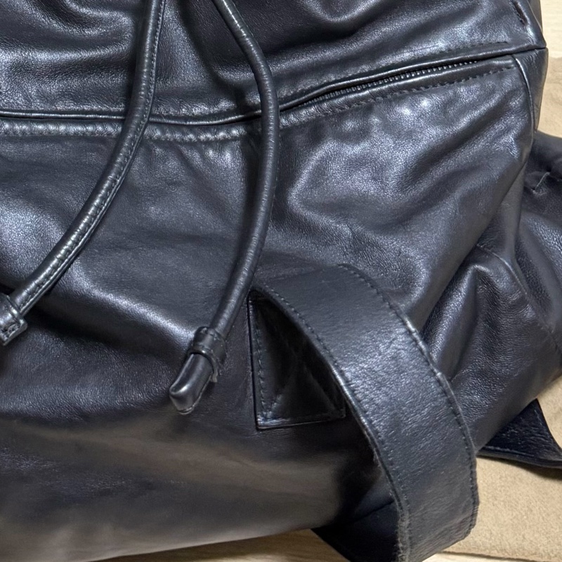 BOTTEGA VENETA BV  黑 全皮 後背包 肩背包 雙肩背-22