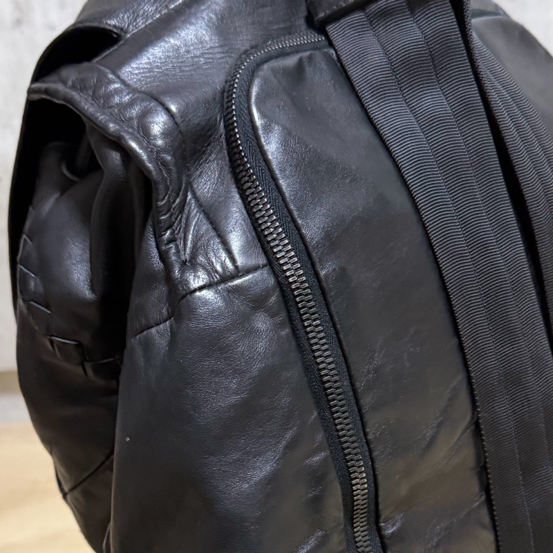 BOTTEGA VENETA BV  黑 全皮 後背包 肩背包 雙肩背-23