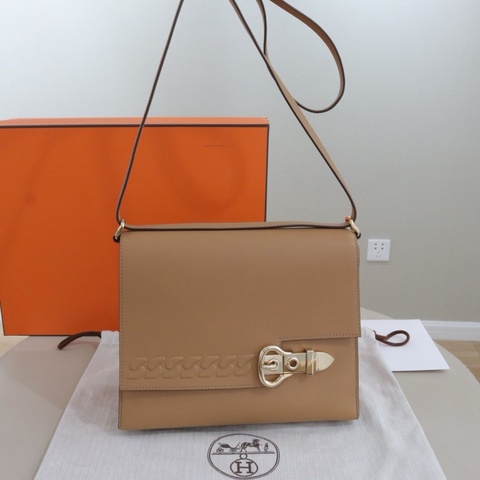 99新🆕Hermes/愛馬仕 Boucle Sellier 25單肩包斜背包 U刻 餅乾色 金扣✅正品