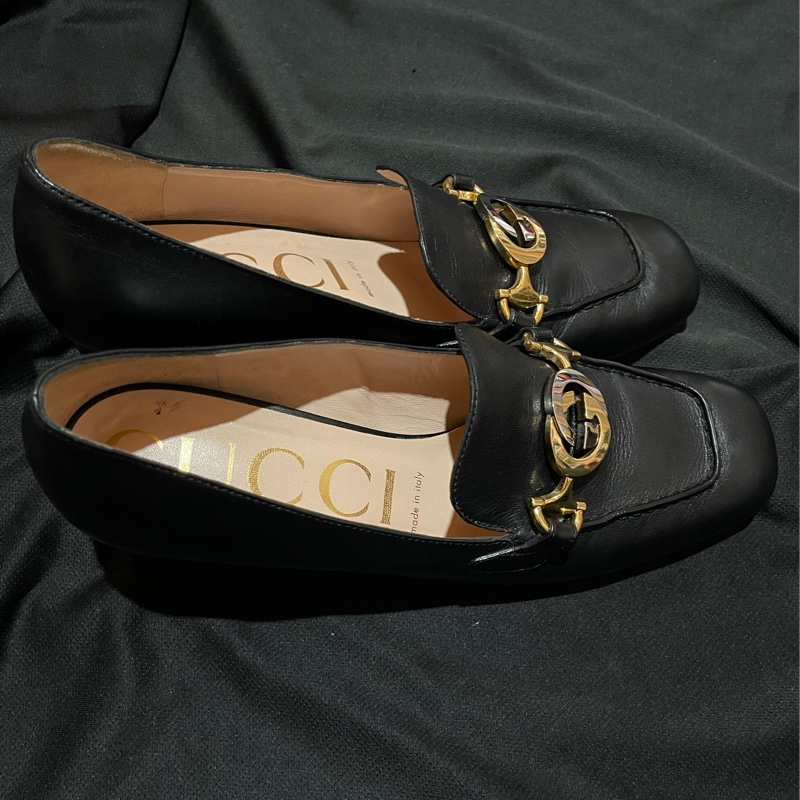 Gucci黑皮革跟鞋#39-2