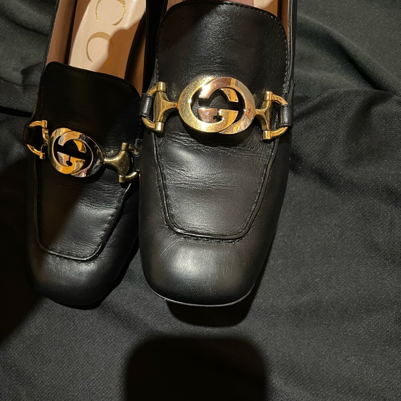 Gucci黑皮革跟鞋#39-25
