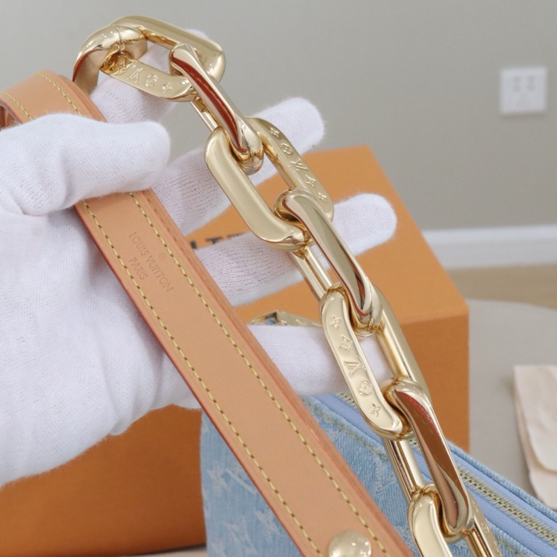 🔵99新🆕LV 路易威登Coussin BB 牛仔丹寧稀有限定款單肩包斜背包 藍色 金扣 💙正品-5