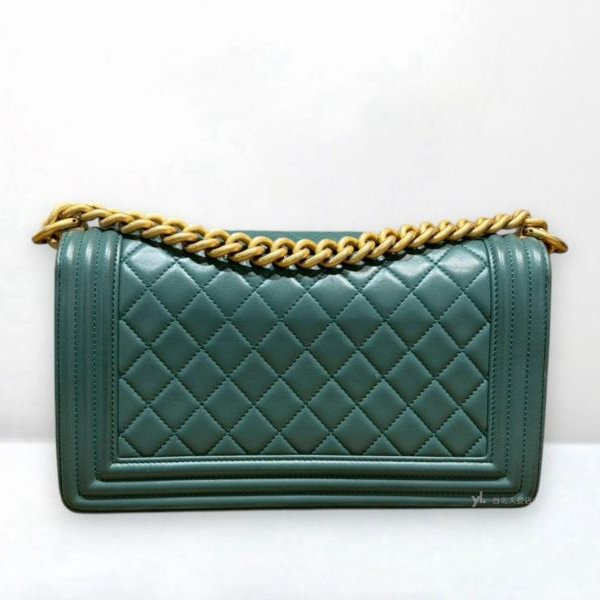 A12970-CHANEL BOY 25莫蘭迪綠菱格羊皮霧金釦口蓋包/A67086-3
