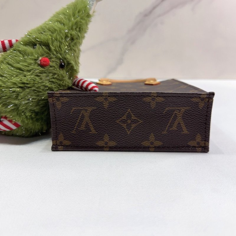 LV Petit Sac Plat Monogram迷你琴譜包-5