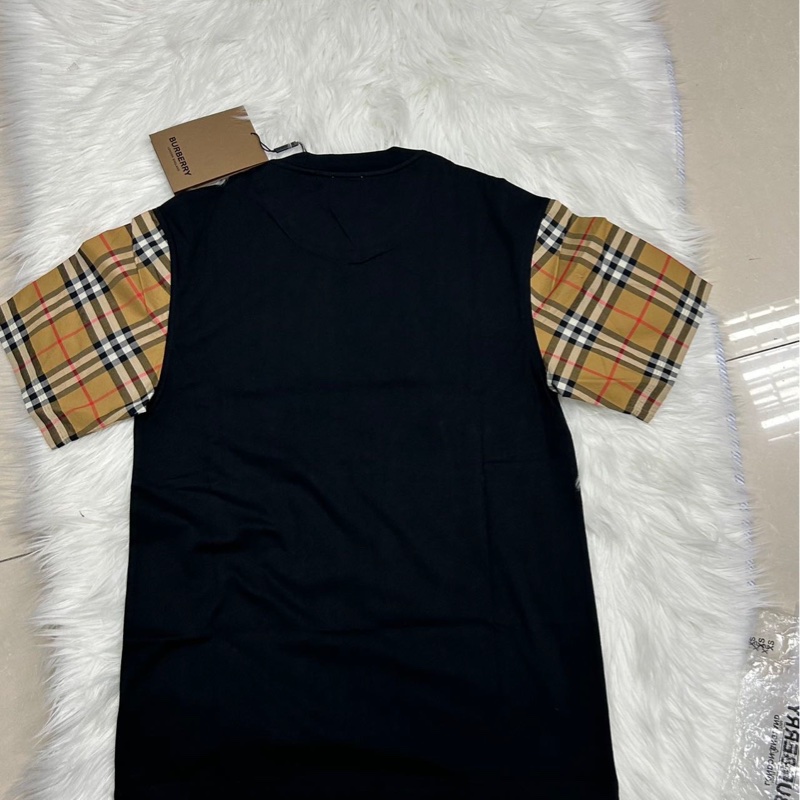 Burberry 經典格紋短袖T恤,XS碼(175/84A)-1