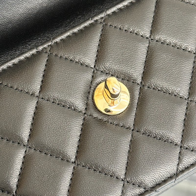 CHANEL Handle Trendy WOC - 黑金-9
