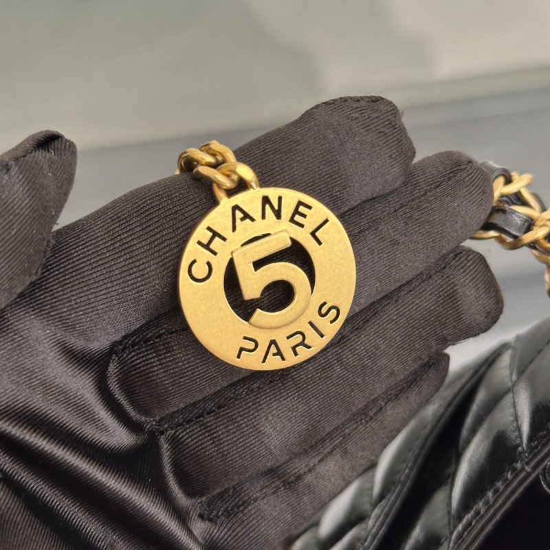CHANEL 天貓精靈 - 小號黑金-11