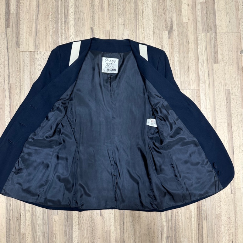 Moschino Cheap and Chic 1990s 漫畫風撞色滾邊西裝外套-17