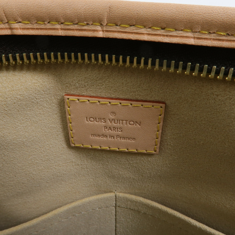 LOUIS VUITTON Monogram Estrela MM手挽袋-6