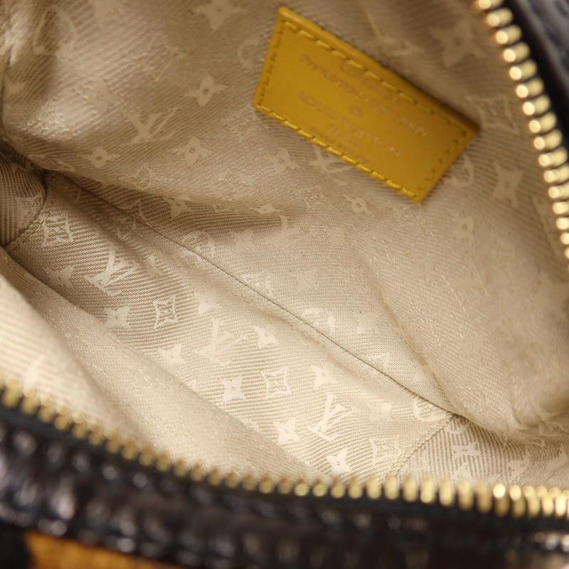 LOUIS VUITTON 牛皮皮革/Chenille Savane Flight鏈帶肩背袋-4